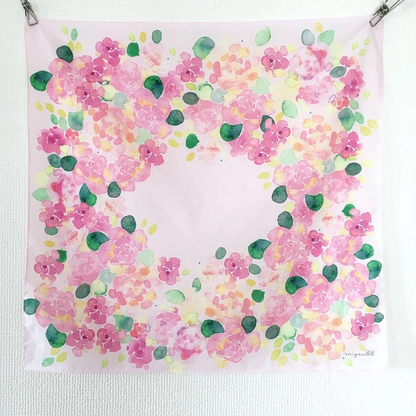 也可當絲巾的水彩手帕「ROSE」