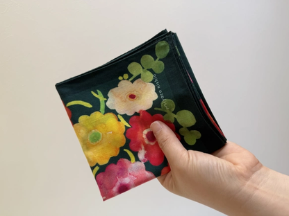 也能當絲巾的水彩手帕「非洲菊」