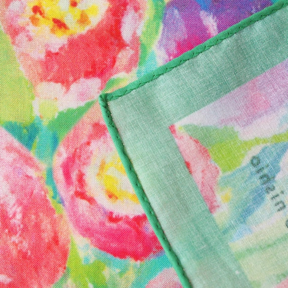 亦可用作絲巾的水彩手帕「pastel tulip」