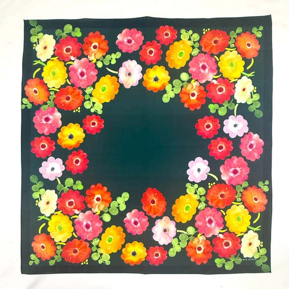 也能當絲巾的水彩手帕「非洲菊」