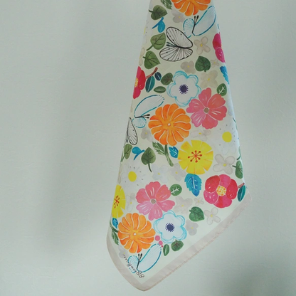 也能當作絲巾的水彩手帕「Garden」